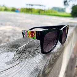 Store solbriller i sort